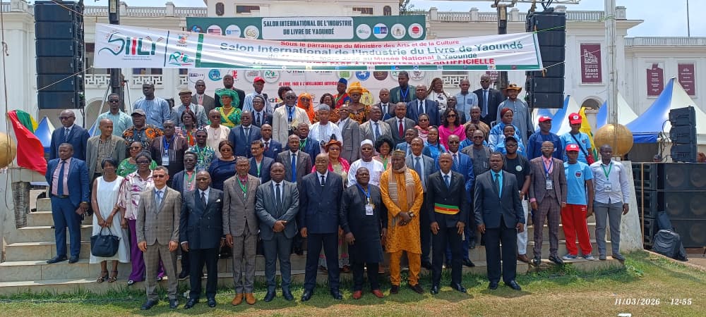 MINAC and OFFICIALS immortalise the SIILY opening ceremony